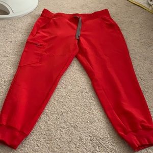 Figs Zamora Joggers in Pop Red Large Petite